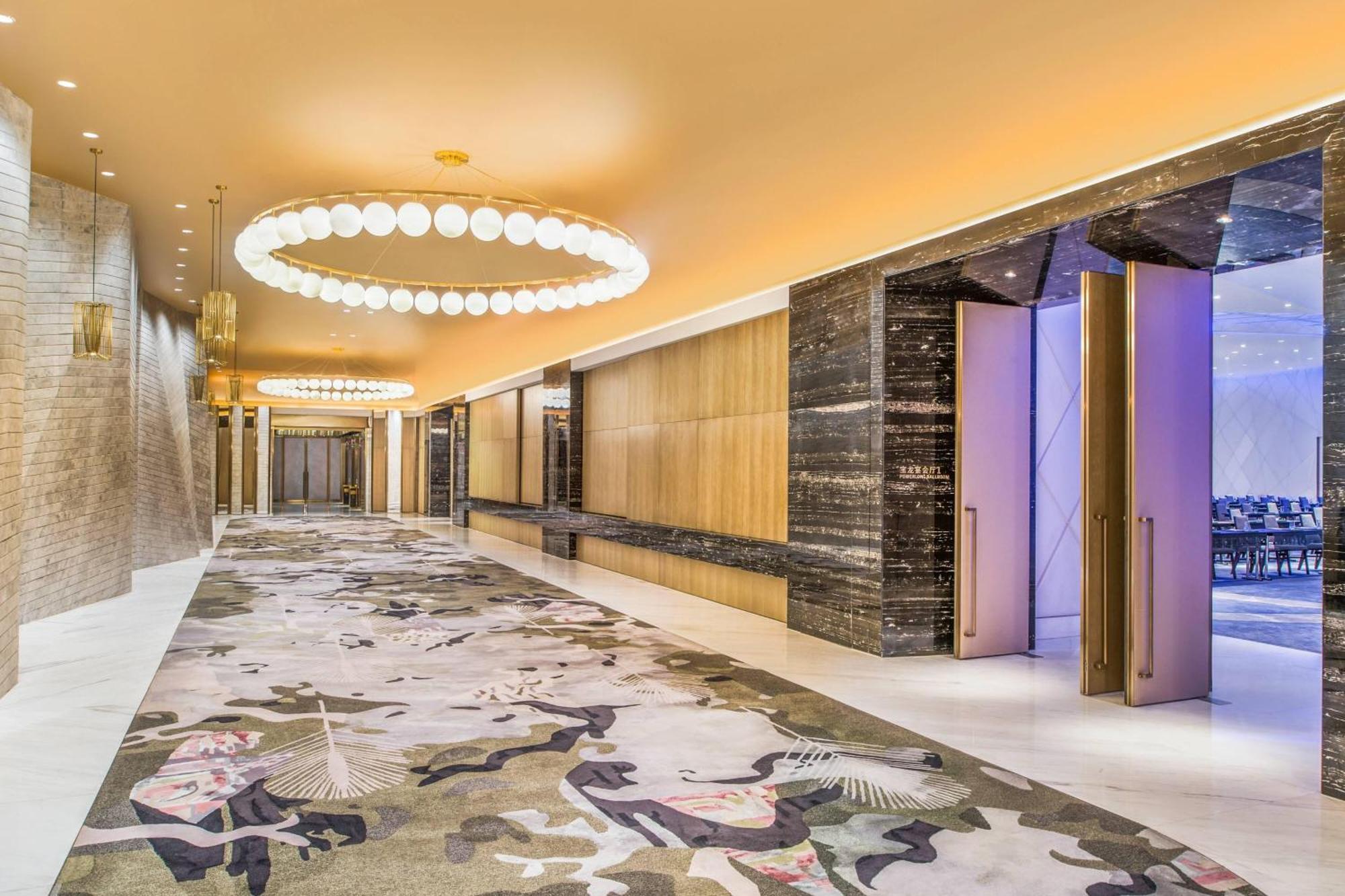 Le Meridien Shanghai Hongqiao,Minhang Экстерьер фото